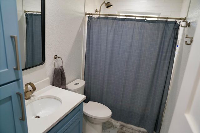 204 Chippendale Ave, Austin, TX 78745