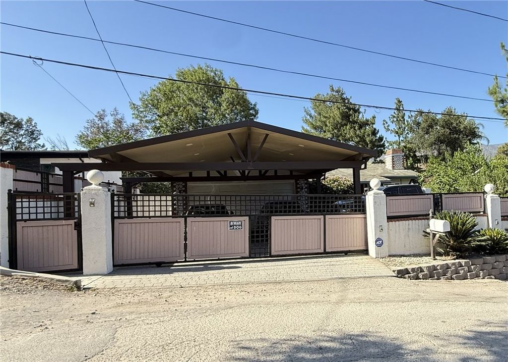 7305 Verdugo Crestline Drive, Tujunga, CA 91042