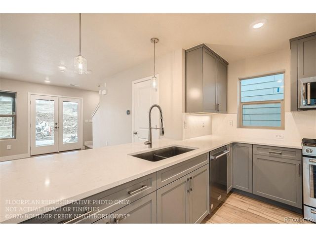 160 55th St, Boulder, CO 80303