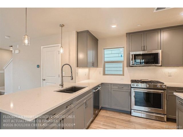 160 55th St, Boulder, CO 80303