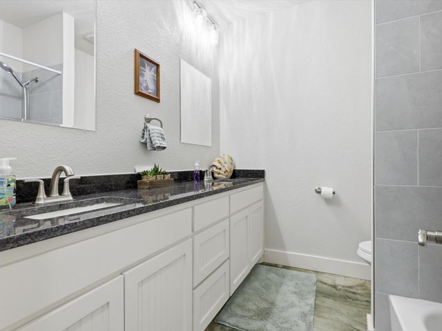 231 Julian Lane, Poolville, TX 76487