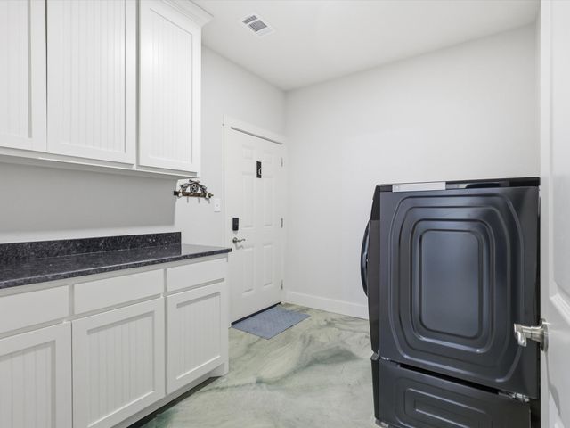 231 Julian Lane, Poolville, TX 76487