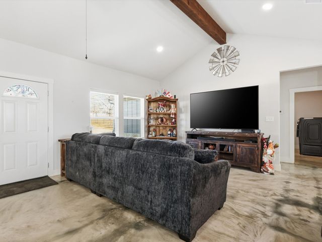 231 Julian Lane, Poolville, TX 76487