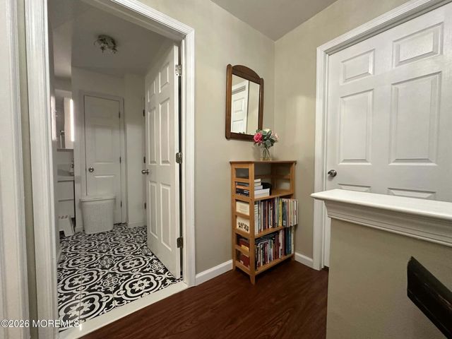71 New Beginnings Crossing, Manalapan, NJ 07726