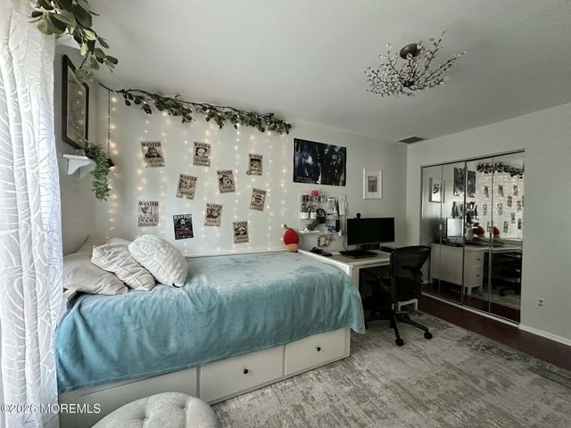 71 New Beginnings Crossing, Manalapan, NJ 07726