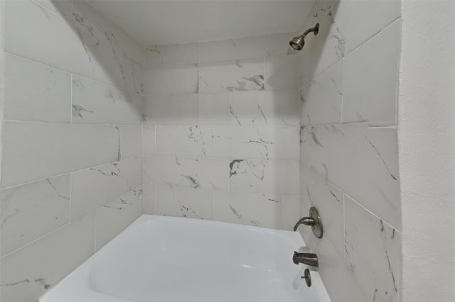 16935 Kilwinning Drive, Houston, TX 77084