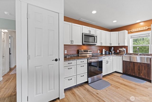 9007 Van Buren Road, Everson, WA 98247