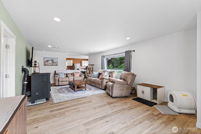 9007 Van Buren Road, Everson, WA 98247