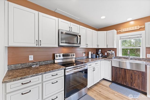 9007 Van Buren Road, Everson, WA 98247