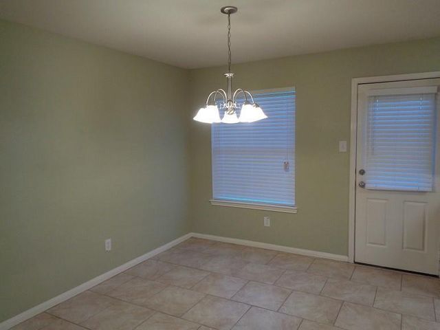 2618 Shearwater Bend Drive, Humble, TX 77396