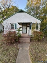 2502 Redwood Ave, Richmond, VA 23223