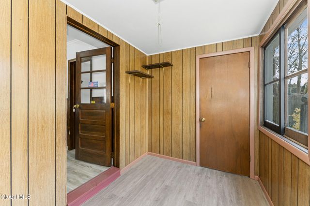 917 Hazelwood Avenue, Schenectady, NY 12306