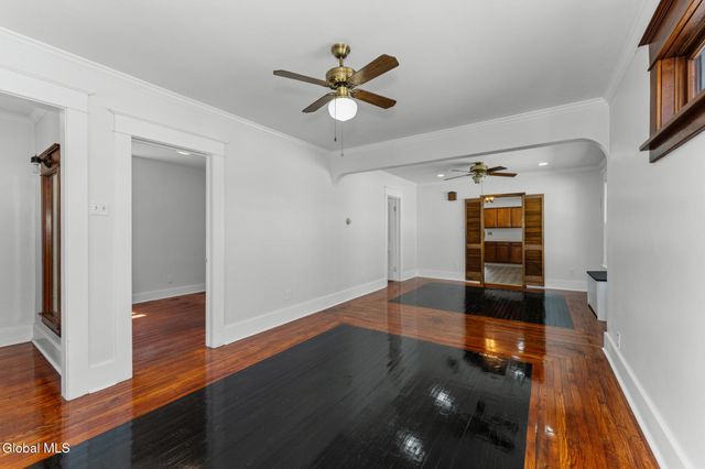 917 Hazelwood Avenue, Schenectady, NY 12306