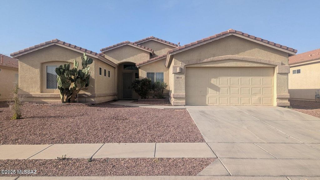 5554 W Carriage Drive, Tucson, AZ 85742