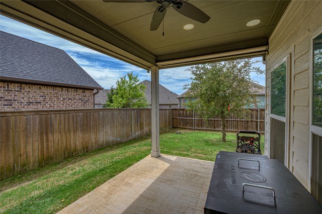 3823 Fawn Meadow Trail, Denison, TX 75020