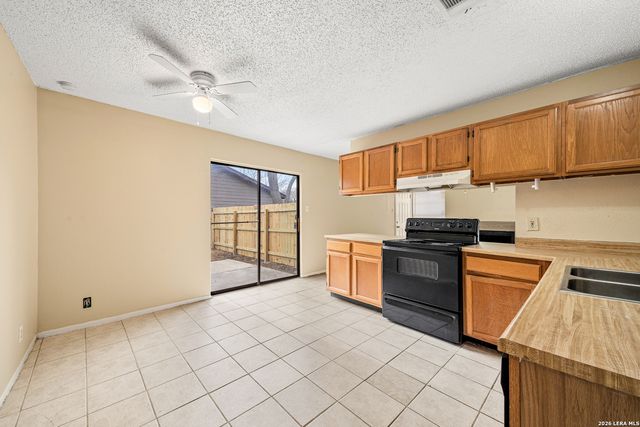 4938 DARE LN, San Antonio, TX 78217