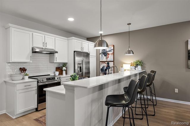 218 Jotham Avenue, Auburn Hills, MI 48326