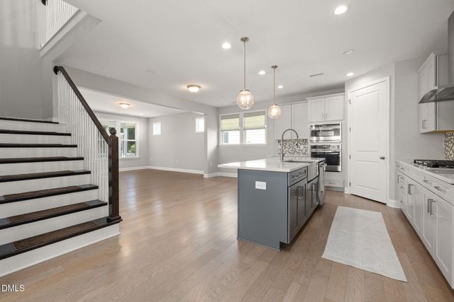 1015 Pondfield Way, Durham, NC 27713