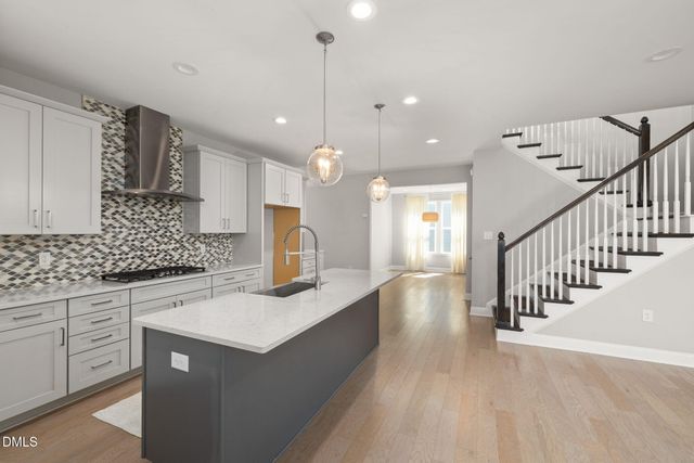 1015 Pondfield Way, Durham, NC 27713