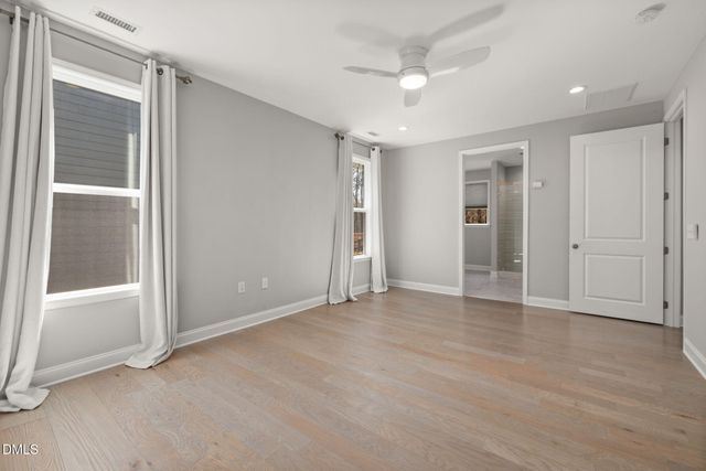 1015 Pondfield Way, Durham, NC 27713