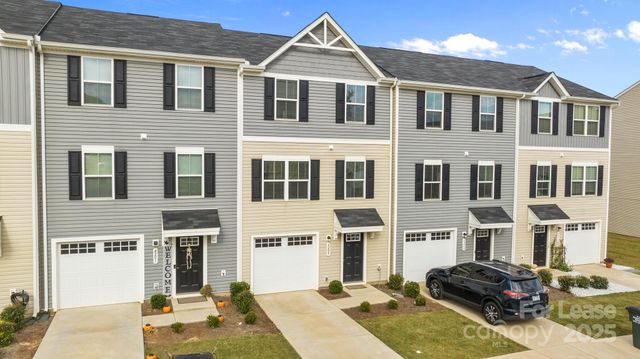 6205 Cutwater Circle, Charlotte, NC 28269