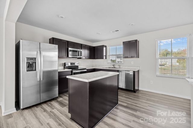 6205 Cutwater Circle, Charlotte, NC 28269