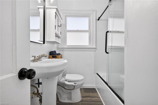 328 E Lorengo AVE, Norfolk, VA 23503