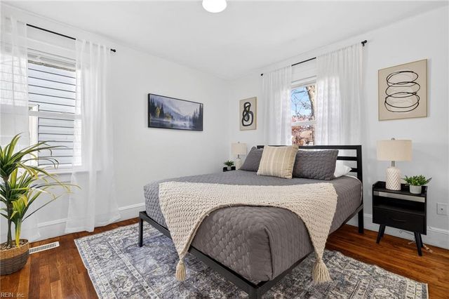 328 E Lorengo AVE, Norfolk, VA 23503