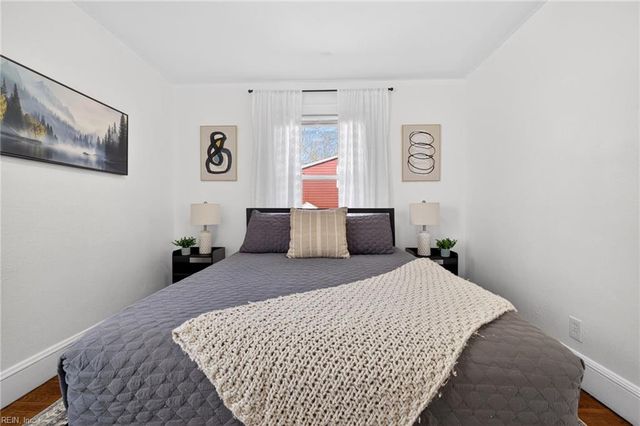 328 E Lorengo AVE, Norfolk, VA 23503