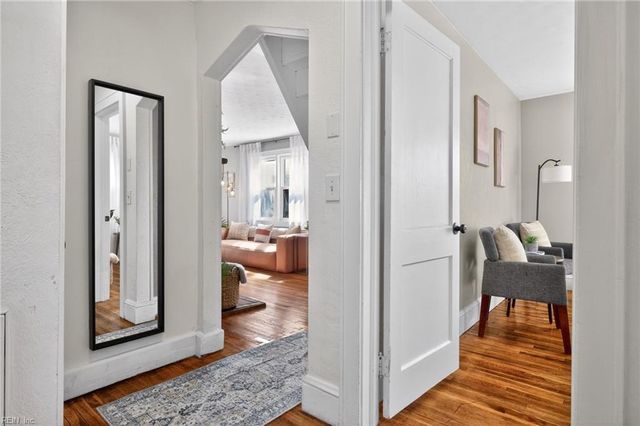 328 E Lorengo AVE, Norfolk, VA 23503