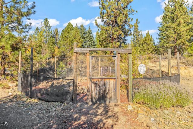 60586 Ridge Heights, Bend, OR 97702