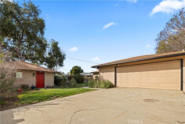 754 W 9th, Claremont, CA 91711