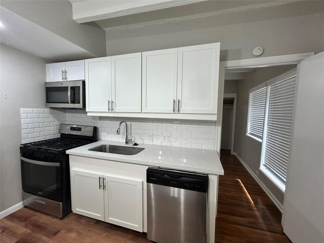 219 Marshall Street 243, Houston, TX 77006