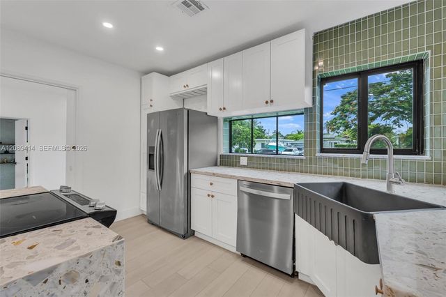 1224 N 26th Avenue, Hollywood, FL 33020