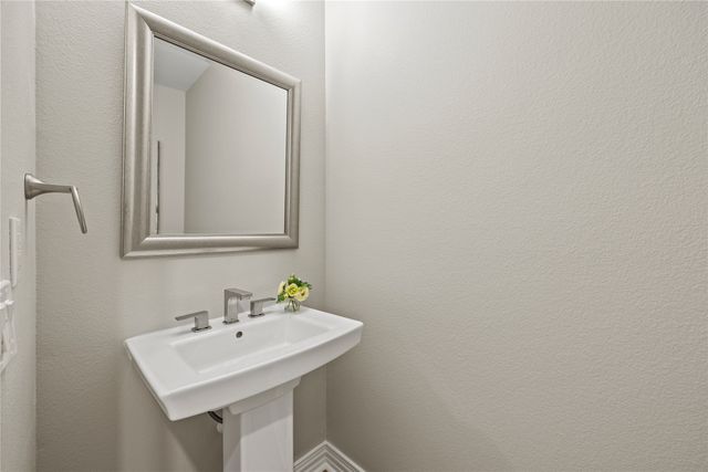 10409 Countryside Drive, Denton, TX 76207