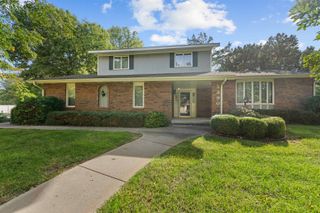 2390 Northwood Ln, Salina, KS 67401