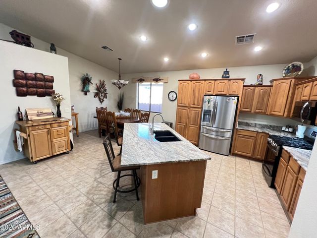 5802 E Montara Place, Mesa, AZ 85215