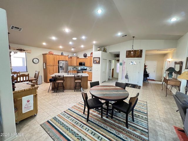 5802 E Montara Place, Mesa, AZ 85215