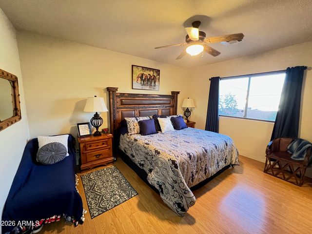 5802 E Montara Place, Mesa, AZ 85215