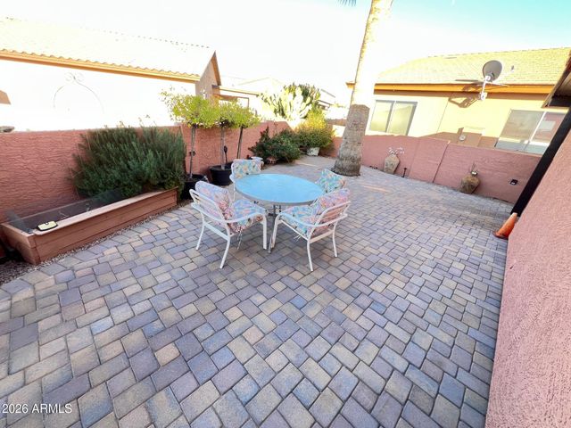 5802 E Montara Place, Mesa, AZ 85215