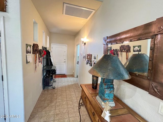 5802 E Montara Place, Mesa, AZ 85215