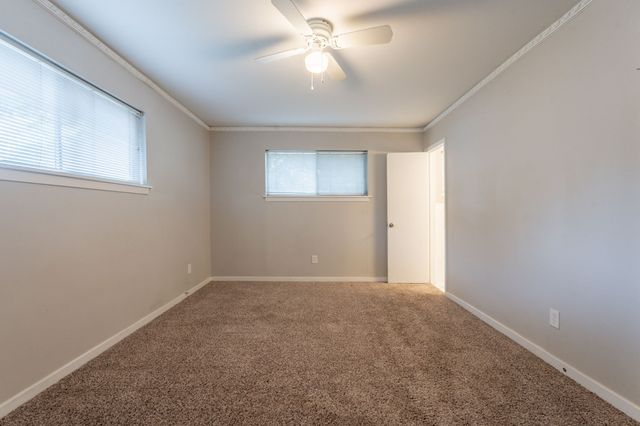 5905 Wheaton Drive, Fort Worth, TX 76133