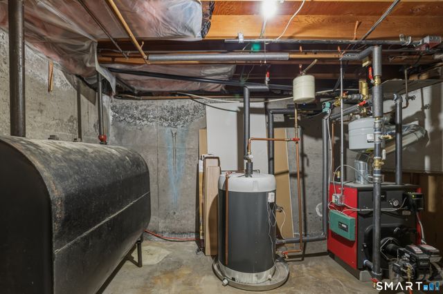 30 Lyndale Street, Manchester, CT 06040