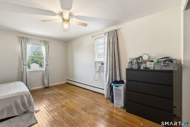 30 Lyndale Street, Manchester, CT 06040