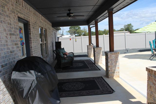 165 PRIVATE ROAD 54329, Pittsburg, TX 75686