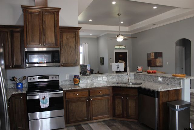 165 PRIVATE ROAD 54329, Pittsburg, TX 75686