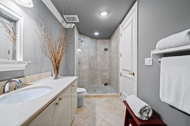 10225 Collins Ave 2004, Bal Harbour, FL 33154