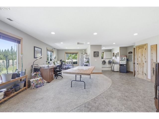 26873 S BOLLAND Rd, Canby, OR 97013