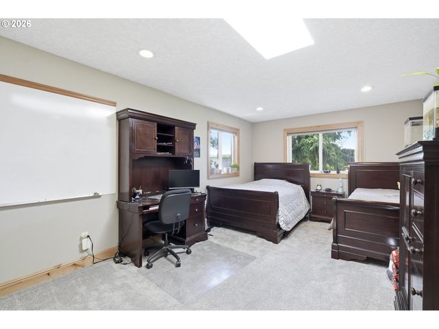 26873 S BOLLAND Rd, Canby, OR 97013