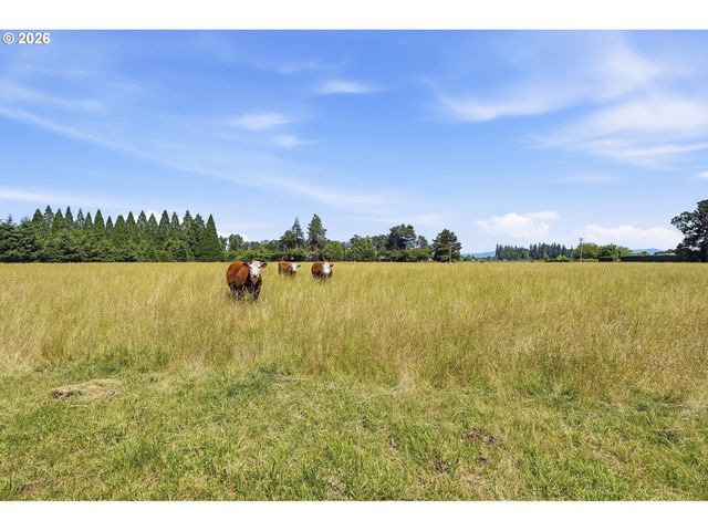 26873 S BOLLAND Rd, Canby, OR 97013